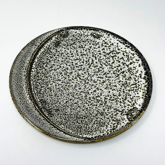 Plate Shiroyuzu Tenmoku Moon (8"D) image 1