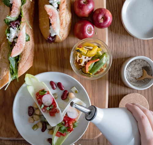 KINTO CLK-211 oil bottle white (3.4 oz) image 1