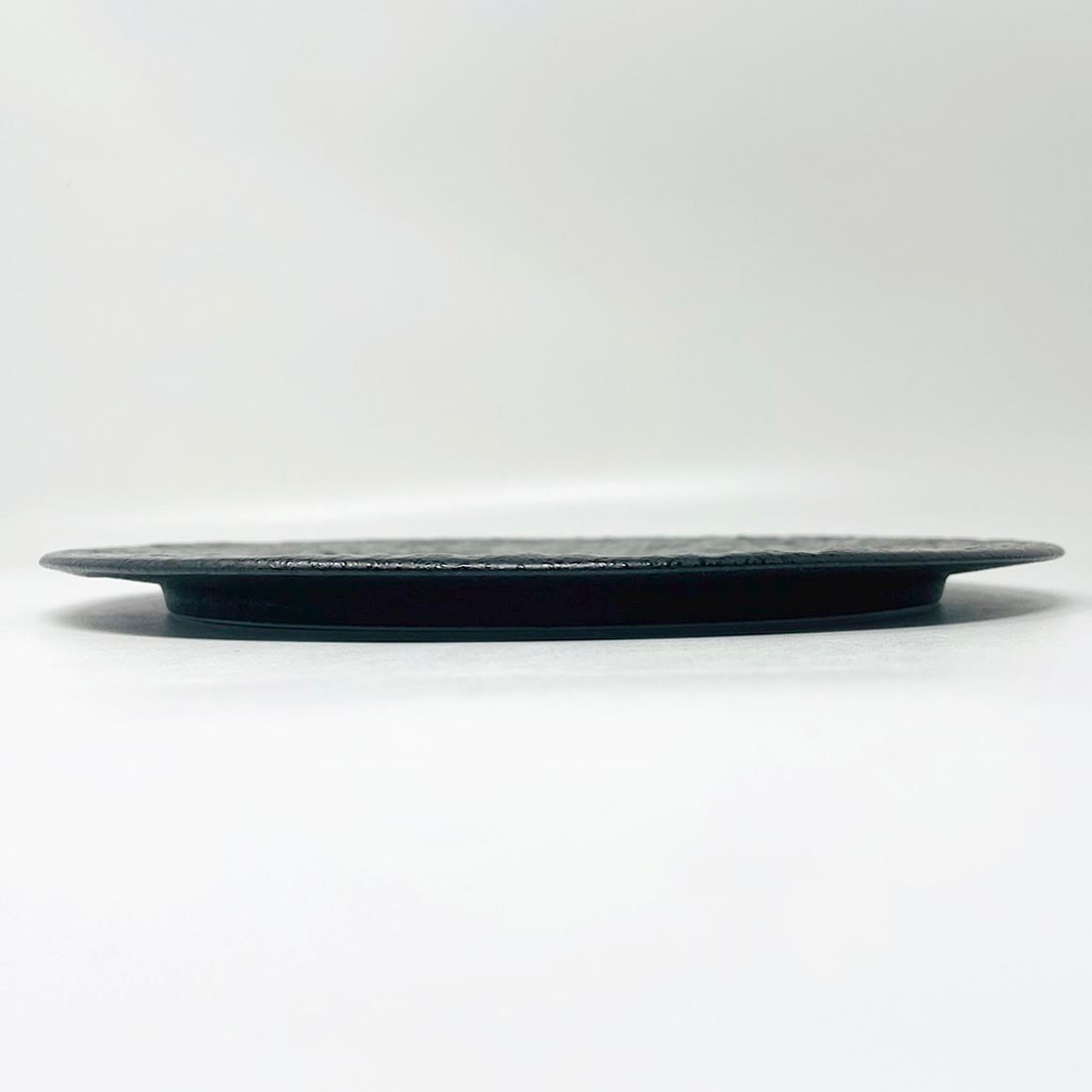 Plate Black Petora (10"D) image 5