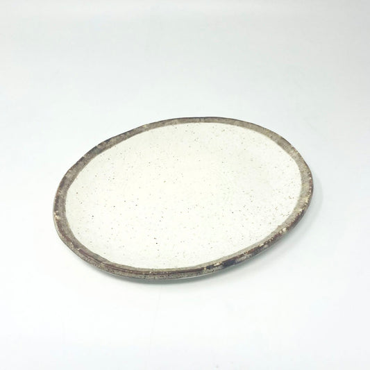 Oval Plate Shirokaratsu Small (7"x5.75") image 1