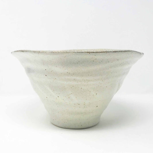 Bow White (8.5") image 1