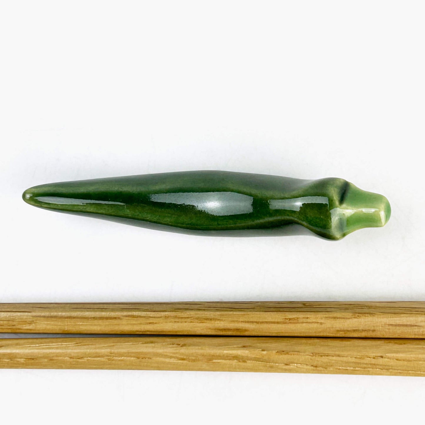 Chopstick Rest Togarashi Green (2.5" x 0.5")