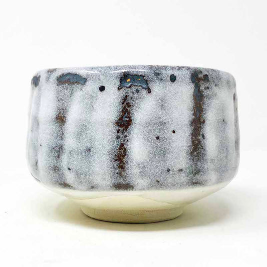 Matcha Bowl Onishino (4.5"D x 3.25"H) image 1