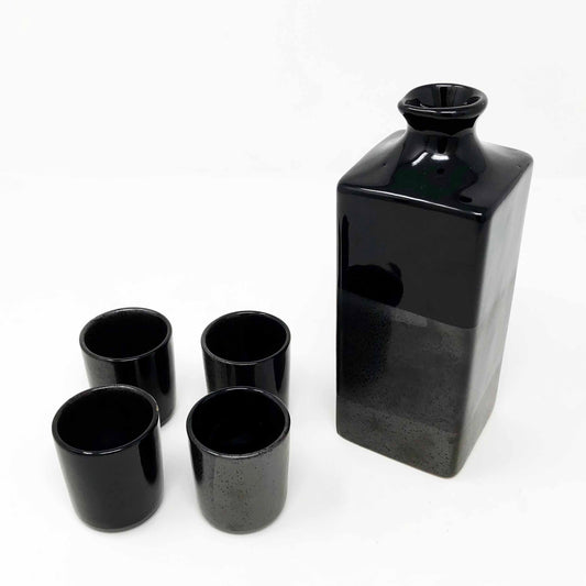 Kuro Ibushi Sake Set 1:4 image 1