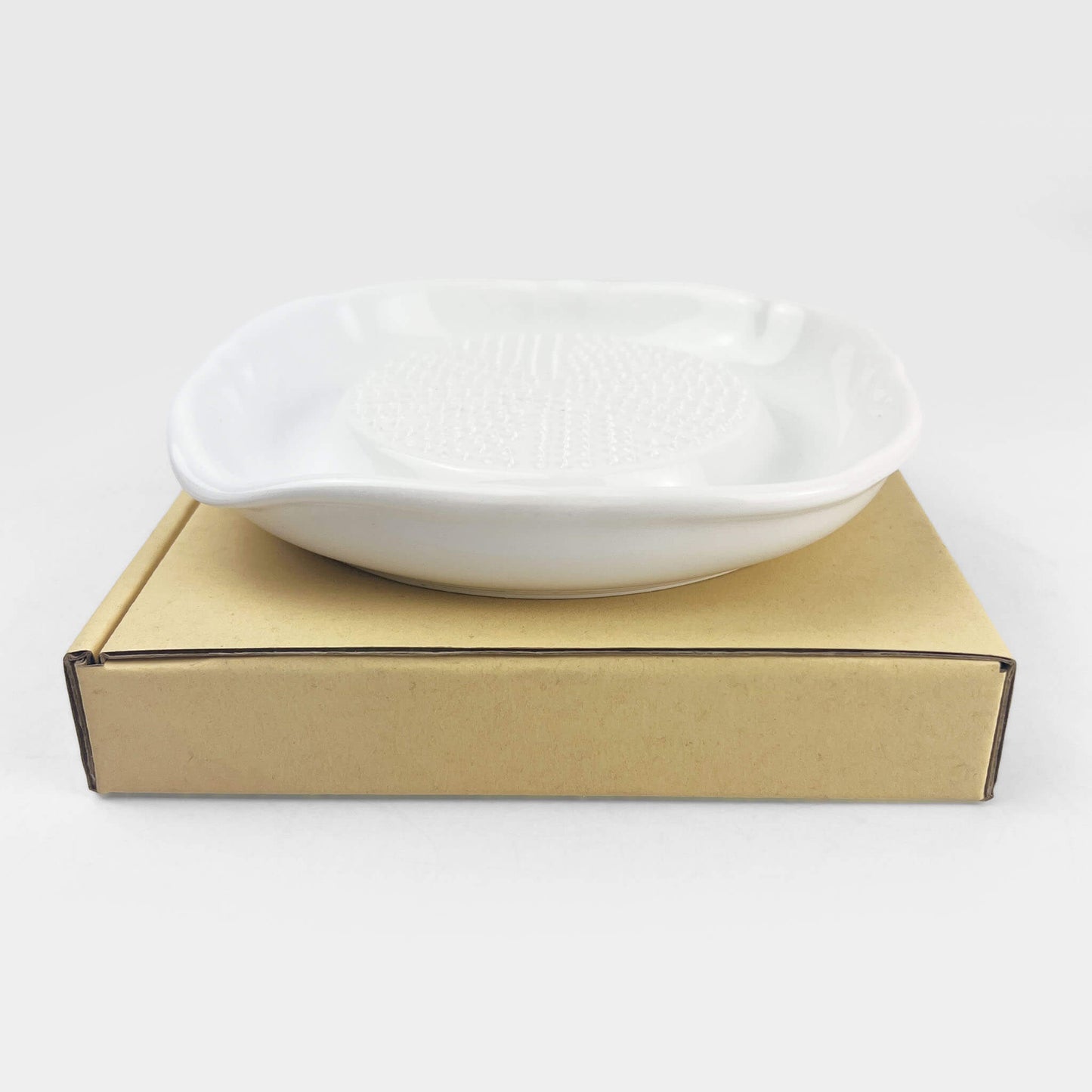 Non-slip Grater Medium (5.25" x 5.25")