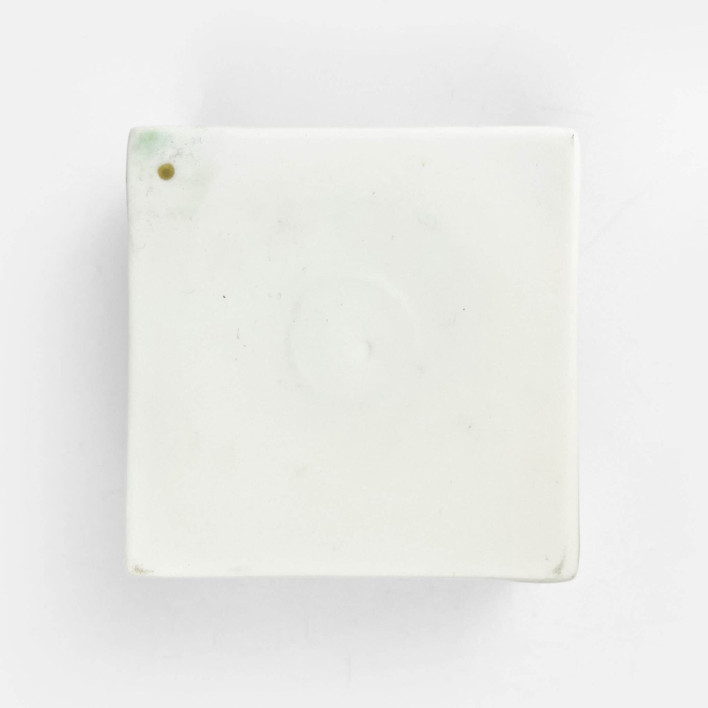 Small Rec. Chinmi DishSeikakuji (2.75"D)