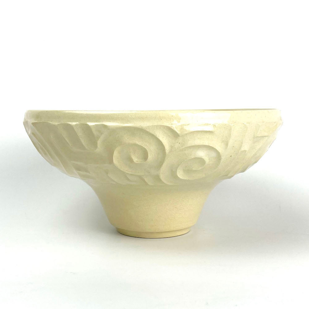 Bowl Jyomon White by Yasuko Maeda (8"D) image 5