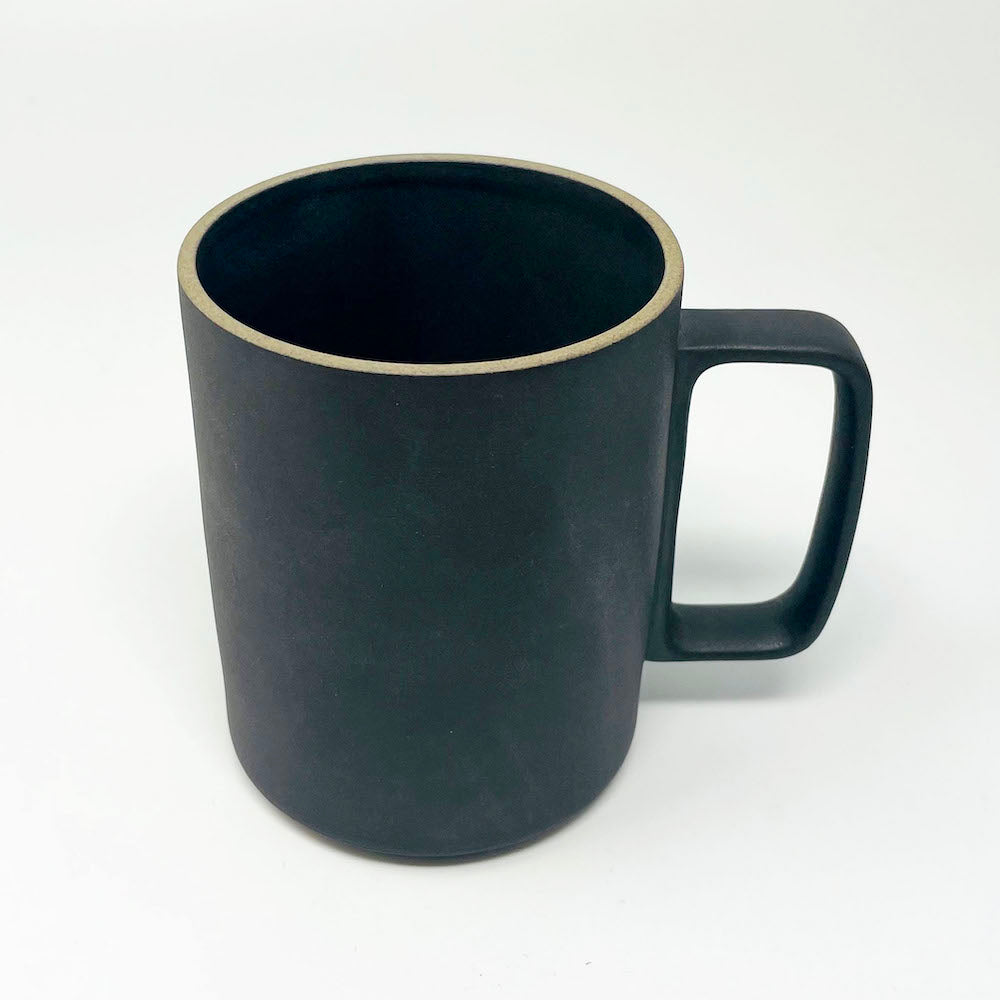 Hasami Porcelain Mug (Large) -Black image 8