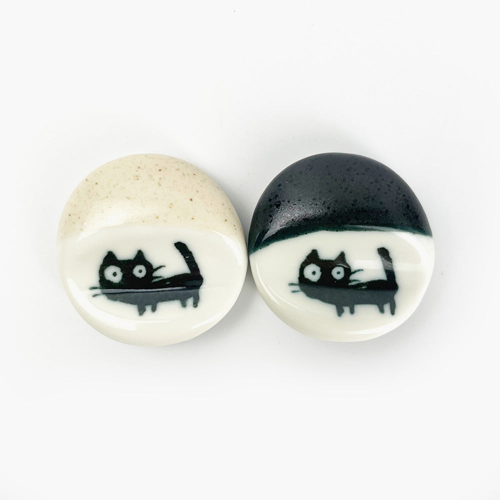 Chopstick Rest Black Cat White (1.5"D) image 2