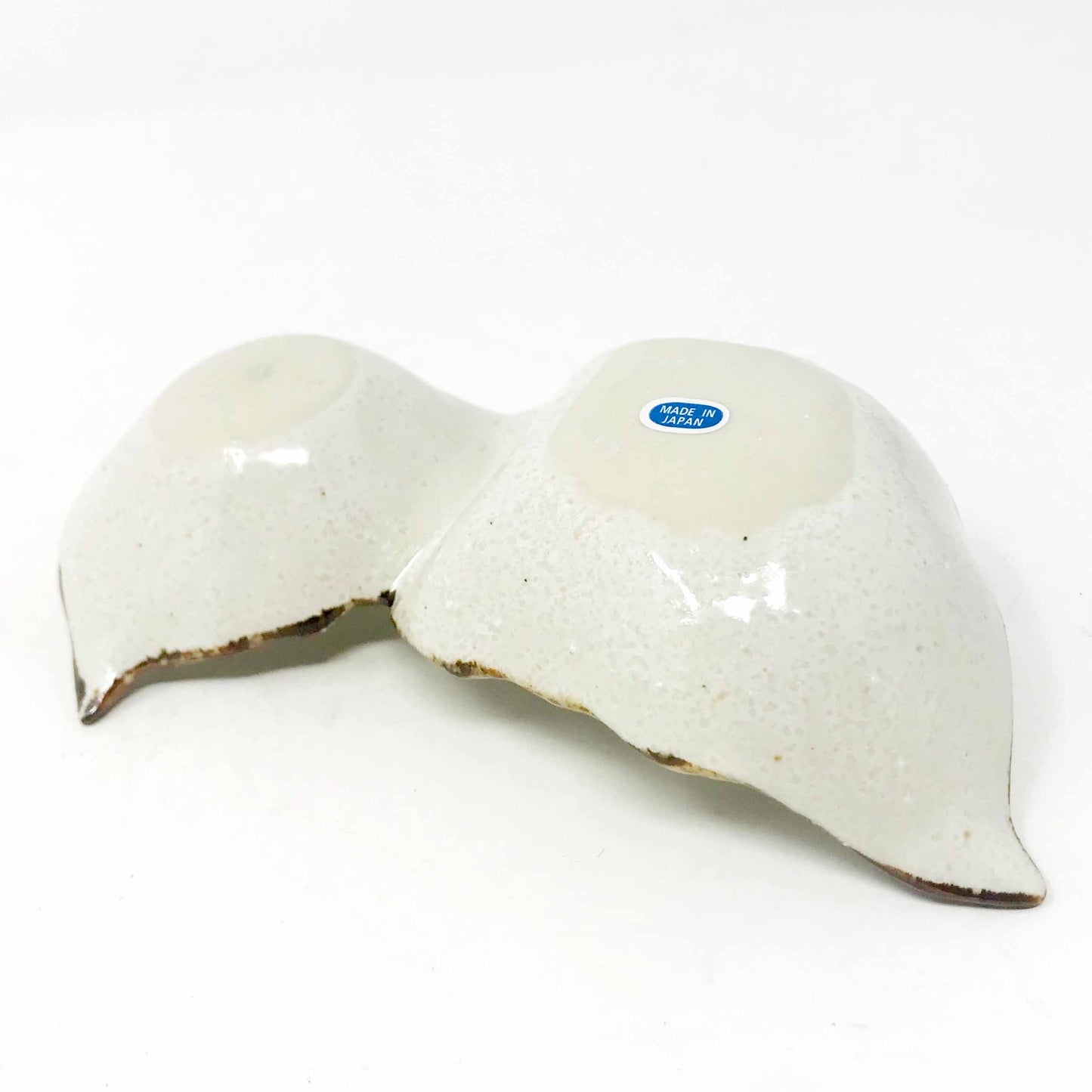 2 Divided Leaf Dish White (5" x 3") image 2