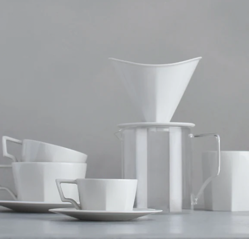 KINTO OCT Porcelain Brewer for 4cups - White image 1