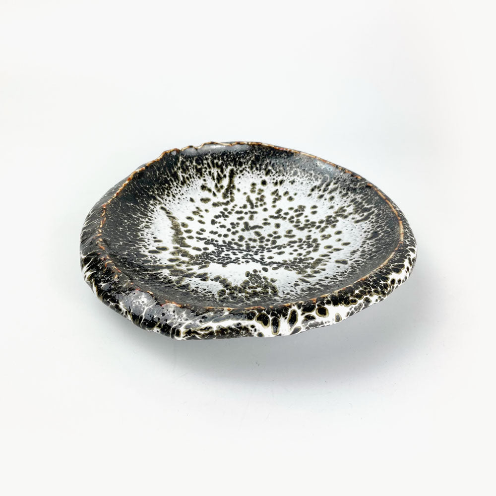 Shallow Bowl Peiyu Tenmoku  (7.5"D ) image 1