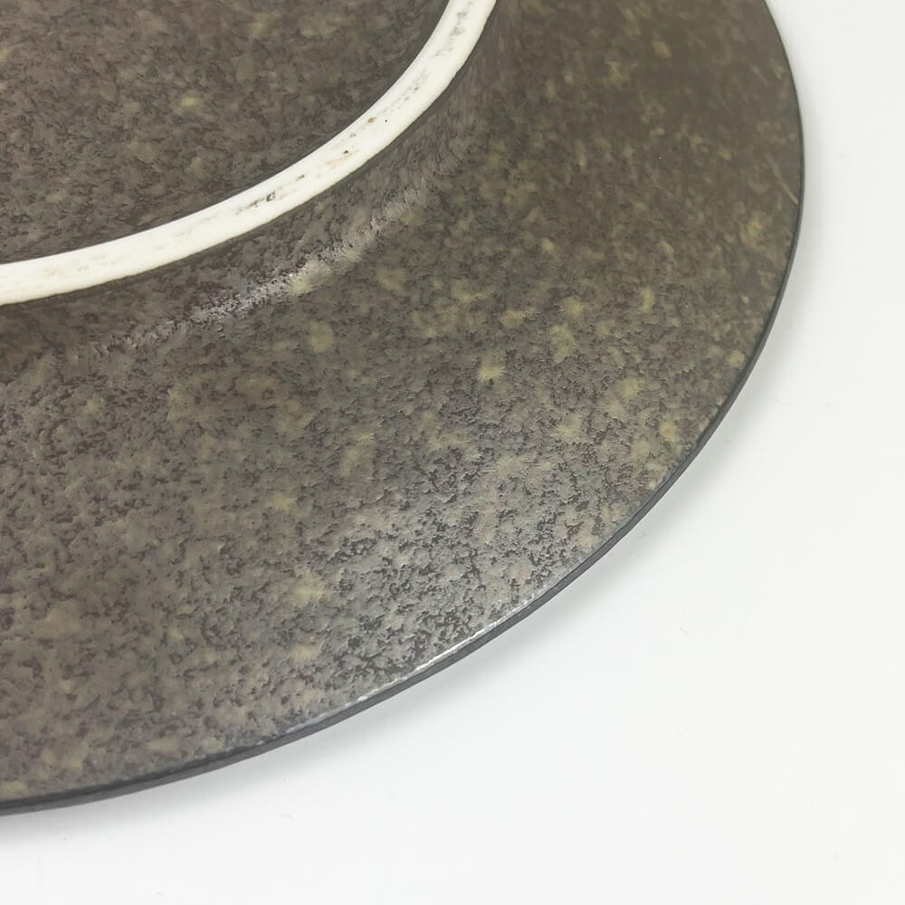 Tebineri Brown Plate (9.5"D) image 5