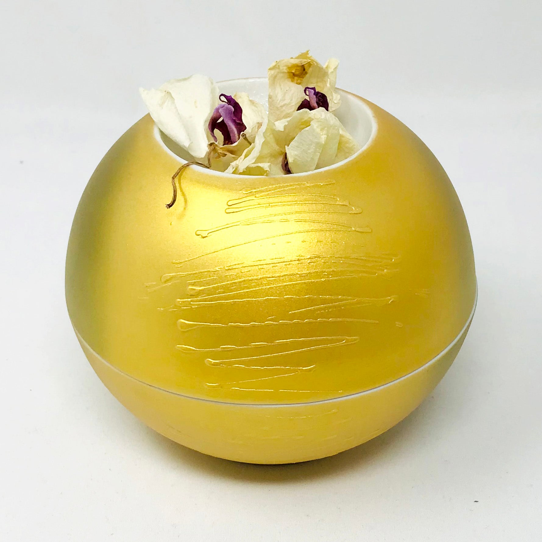 Covered Bowl Gold (5.5"D x4.3"H) image 2