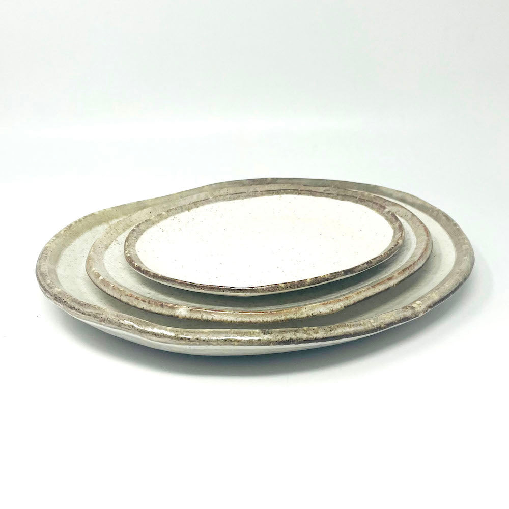 Oval Plate Shirokaratsu Medium (8.75"x7") image 7