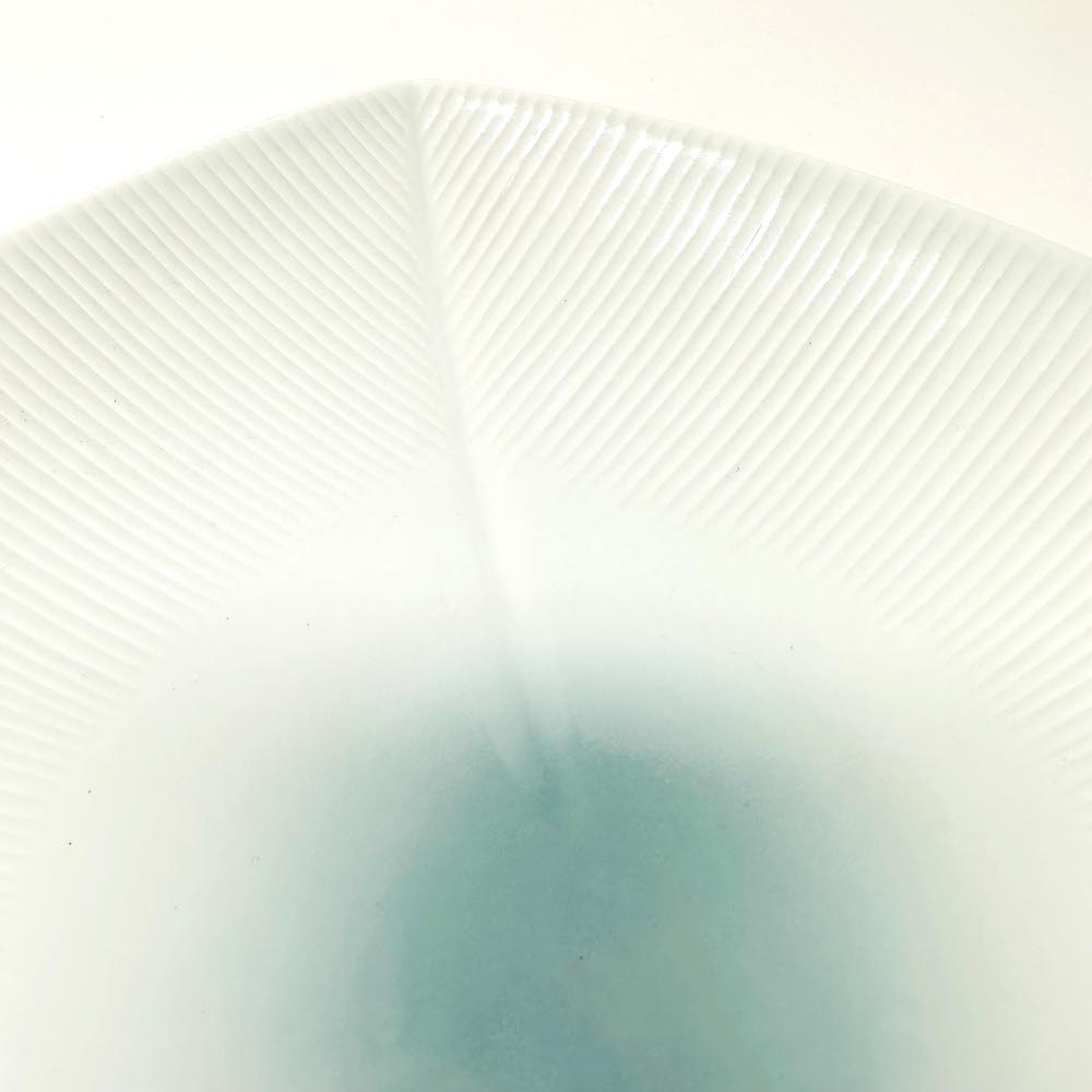 Moa Light Blue Leaf Plate (10"D) image 3