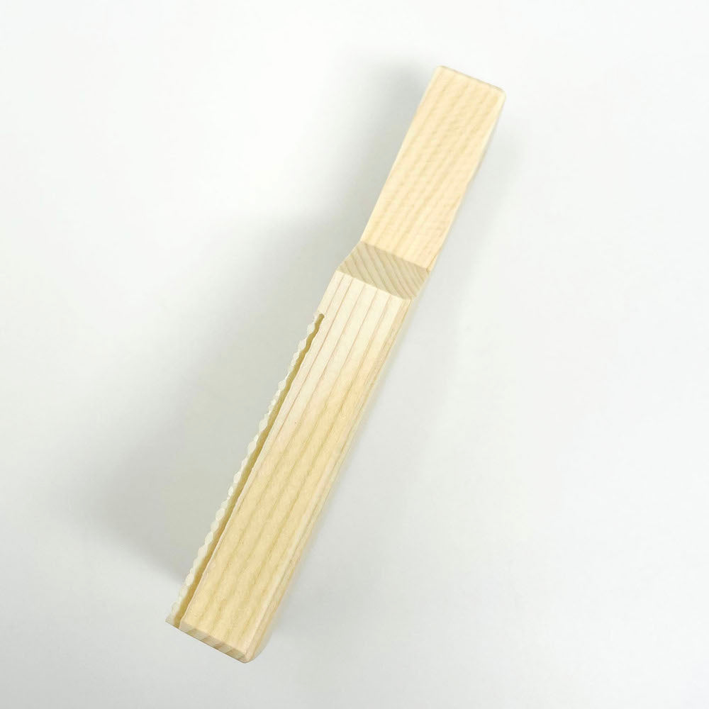 Wasabi Grater Shark Skin Medium (4.5"x2.25") image 3