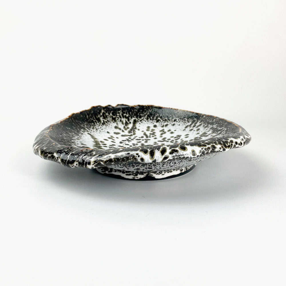 Shallow Bowl Peiyu Tenmoku  (7.5"D ) image 0