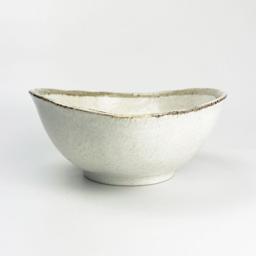 Shirokaratsu Oval Bowl Large (9.5" x 8") image 1