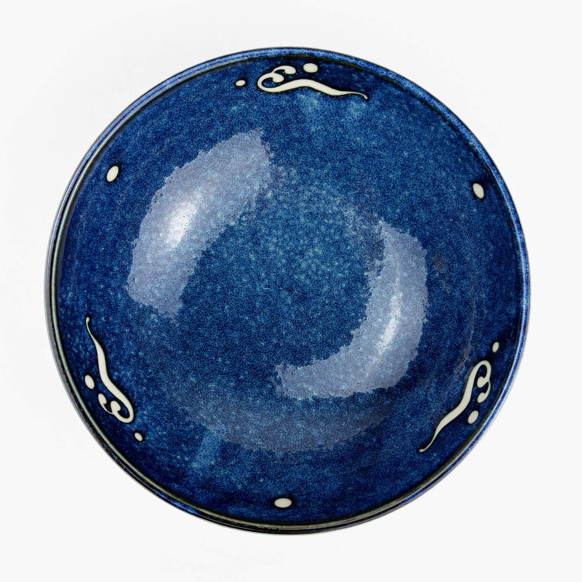 Shallow Bowl Whale (8.5"D)