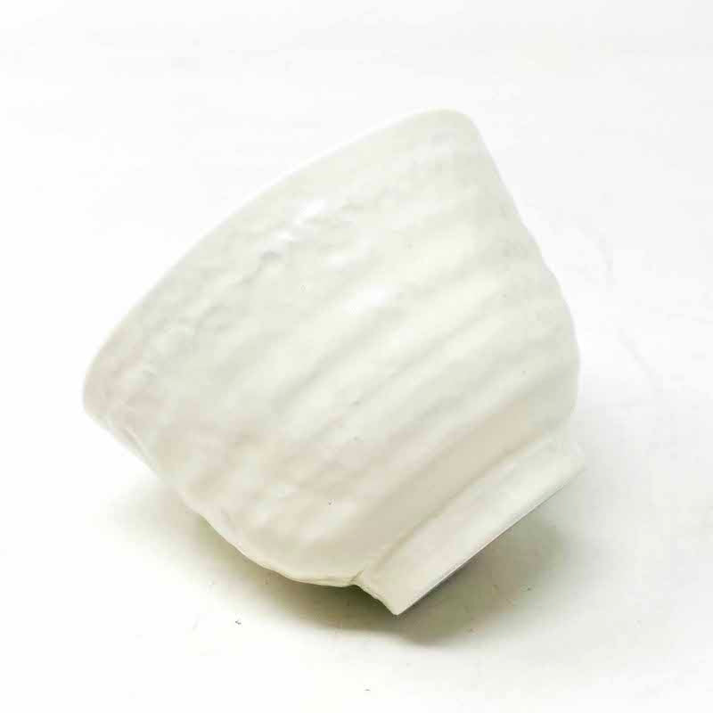 Tea Cup White Rokubei (3.5"D x 2.5"H) image 2