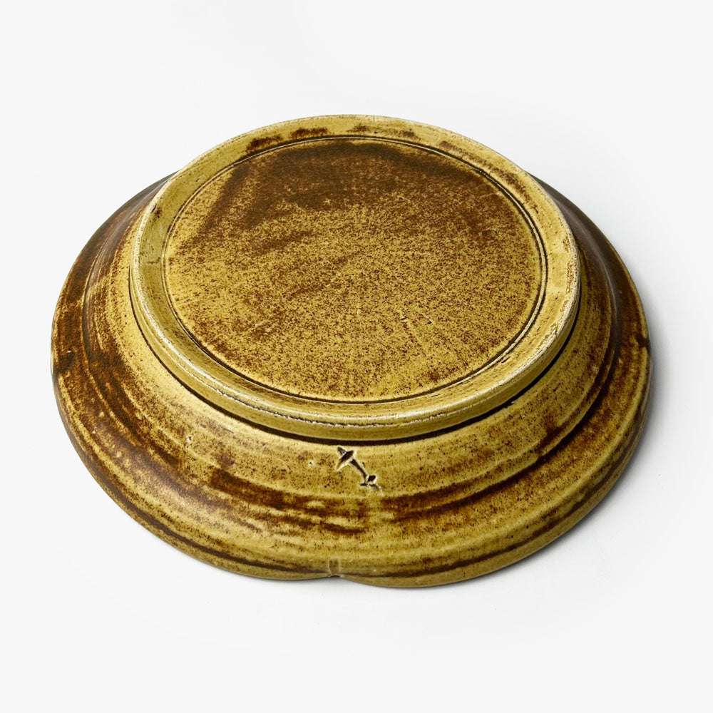 Plate Brown Hahakogusa by Yasuko Maeda (10.5"D) image 4