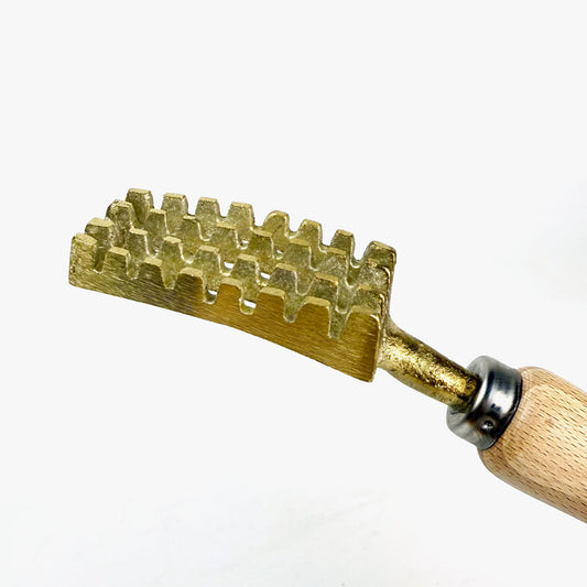 Fish Scaler (7.75") image 0