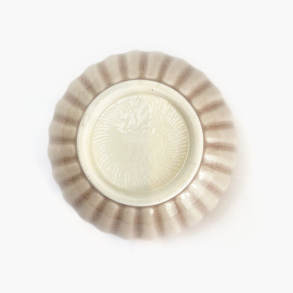 Small Dish Kiku Sakurayu (3.25"D) image 2