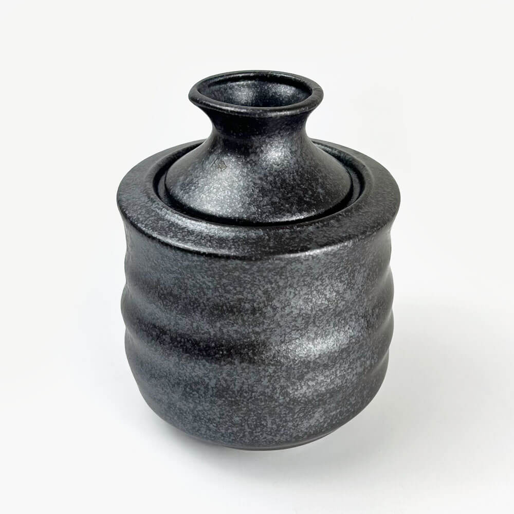 Sake Bottle with Warm/Cold Pocket (10 fl.oz) image 0