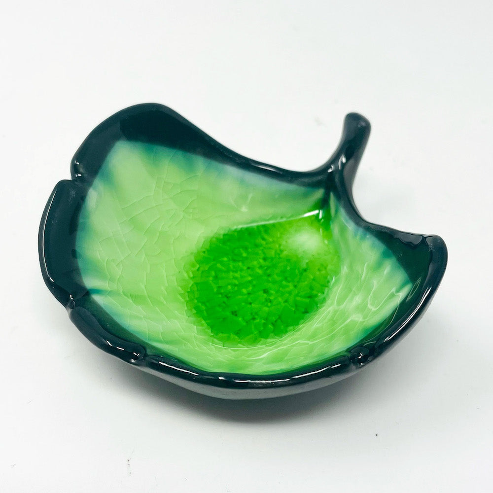 Dish Icho Hiwa (3.5"D) image 0