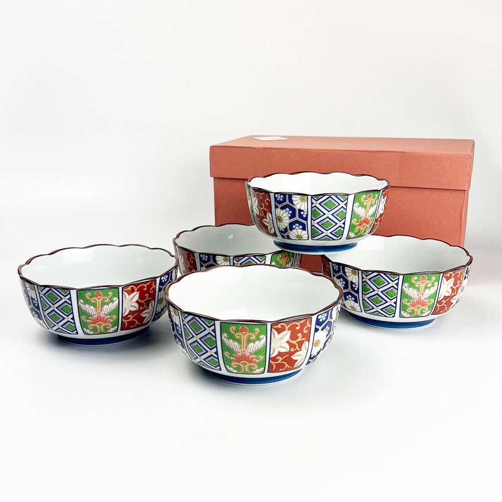 Arita Koimari Chrysanthemum Kobachi Bowl Set of 5 image 0