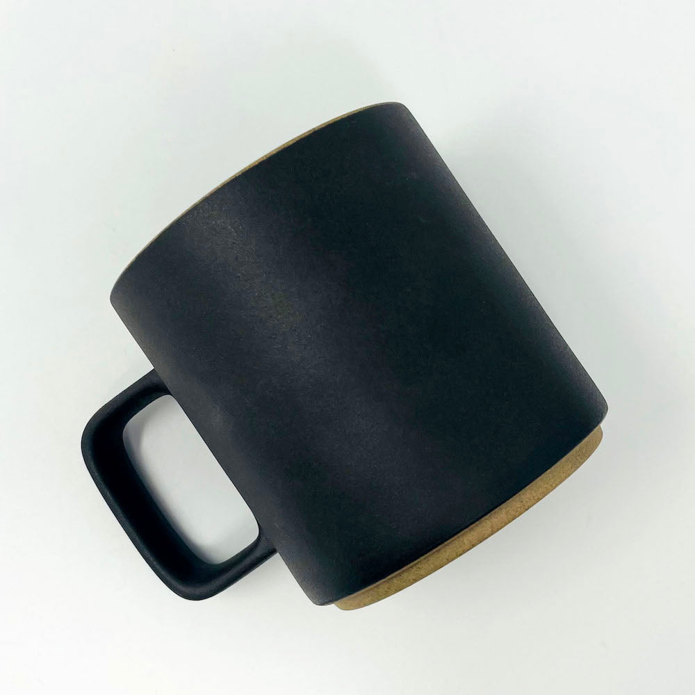 Hasami Porcelain Mug (Medium) -Black image 2