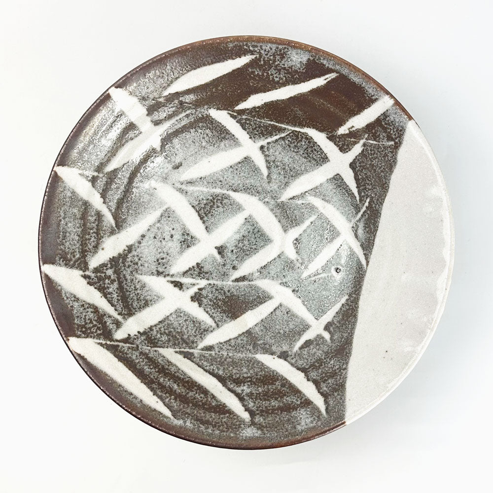 Bowl Shino Sasa (10"D) image 1