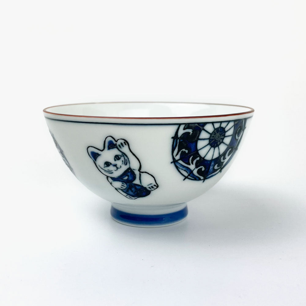 Rice Bowl Umbrella Cat (4.5"D) image 0