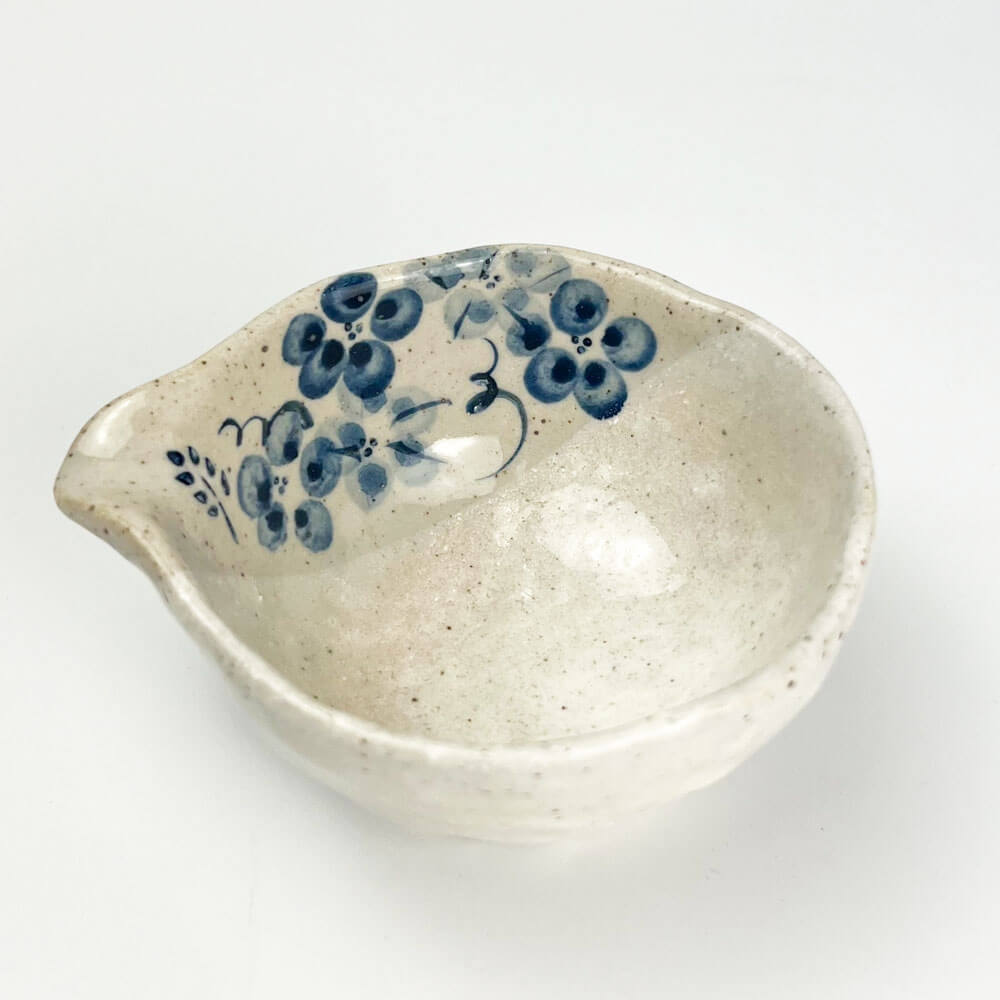Katakuchi Kobachi Bowl Blue Flower (4.25"x3.75") image 1
