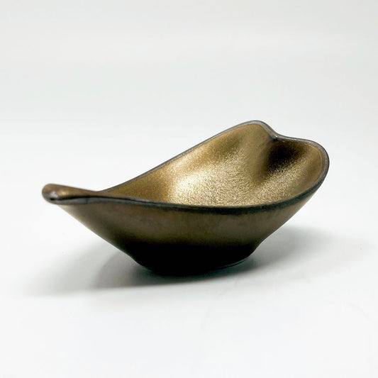 Small Chinmi Dish Hanabira (3.75"x2.25") image 0