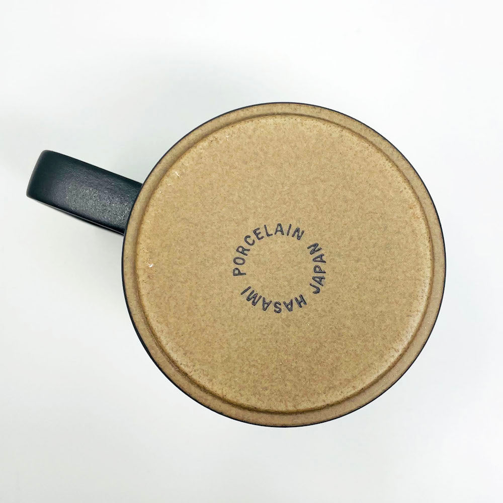 Hasami Porcelain Mug (Large) -Black image 4