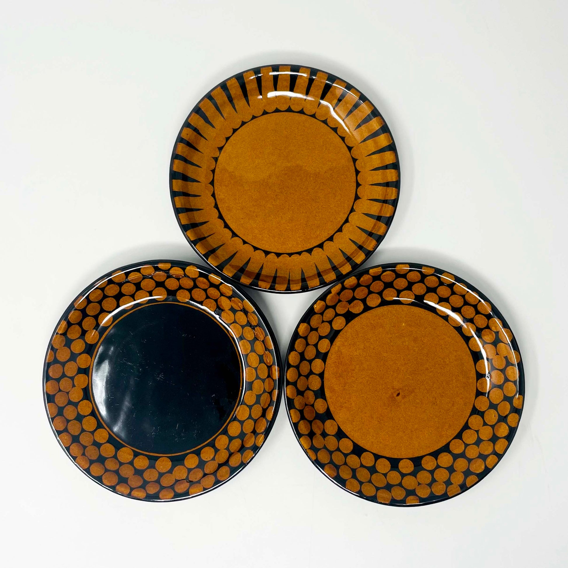 Dish/Saucer Polka Dot Black (5.75"D) by Takunobu Sawada image 6