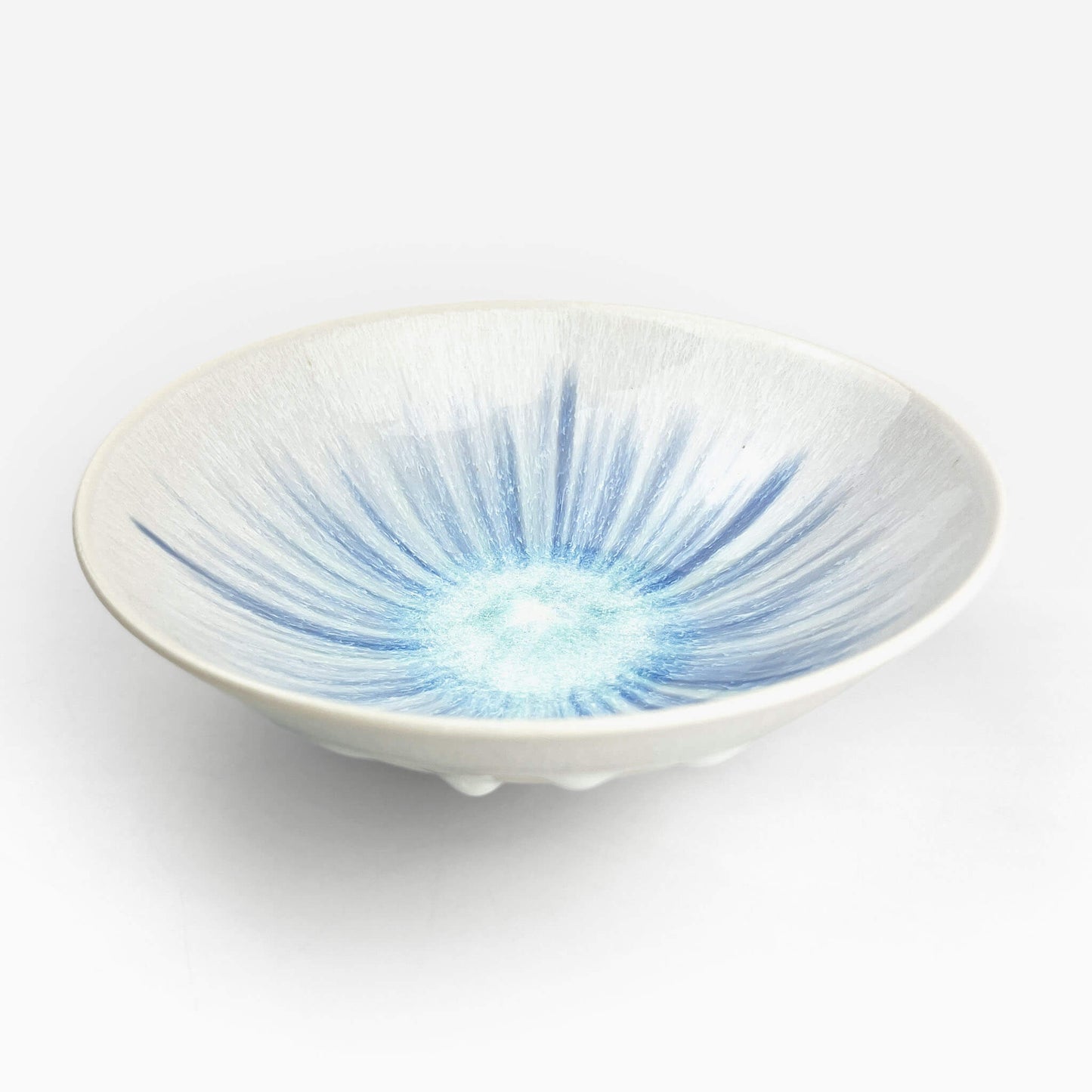 Shallow Bowl White Blue by Minoru Fukushima (7 3/4"D)