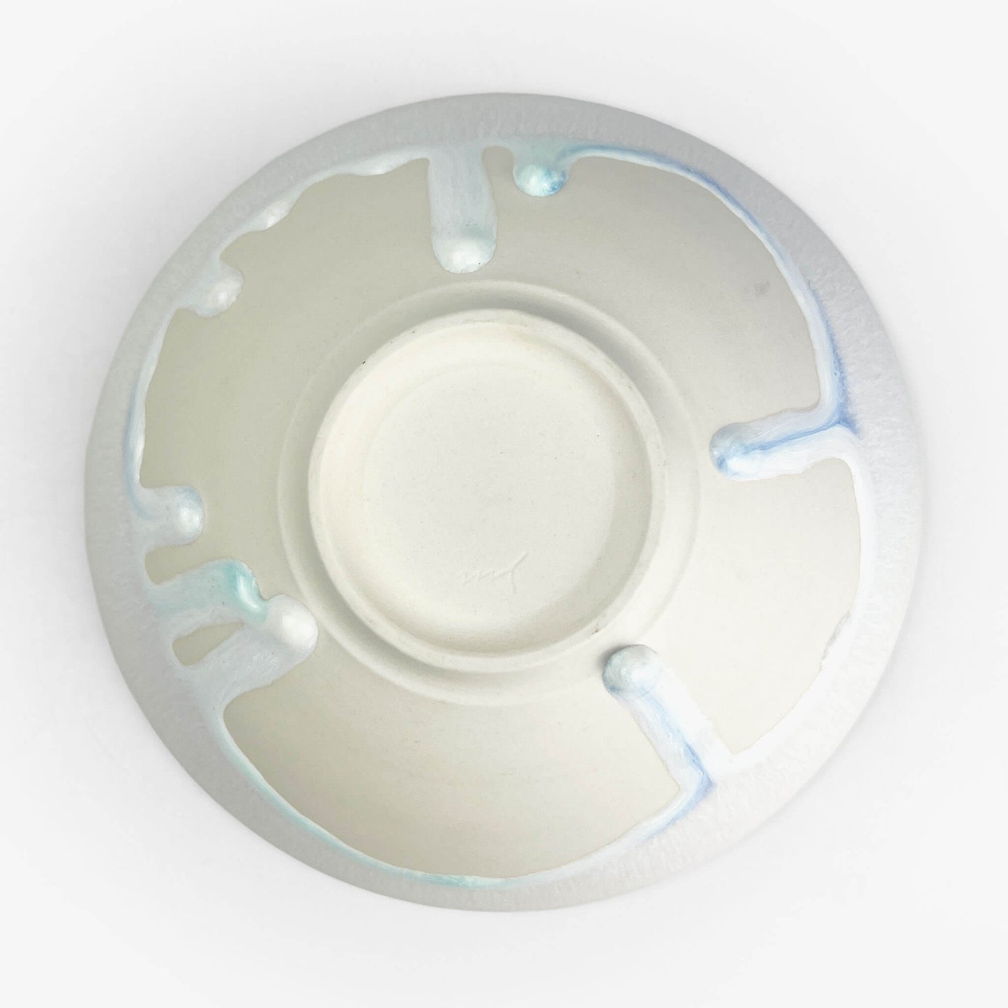 Shallow Bowl White Blue by Minoru Fukushima (7 3/4"D)