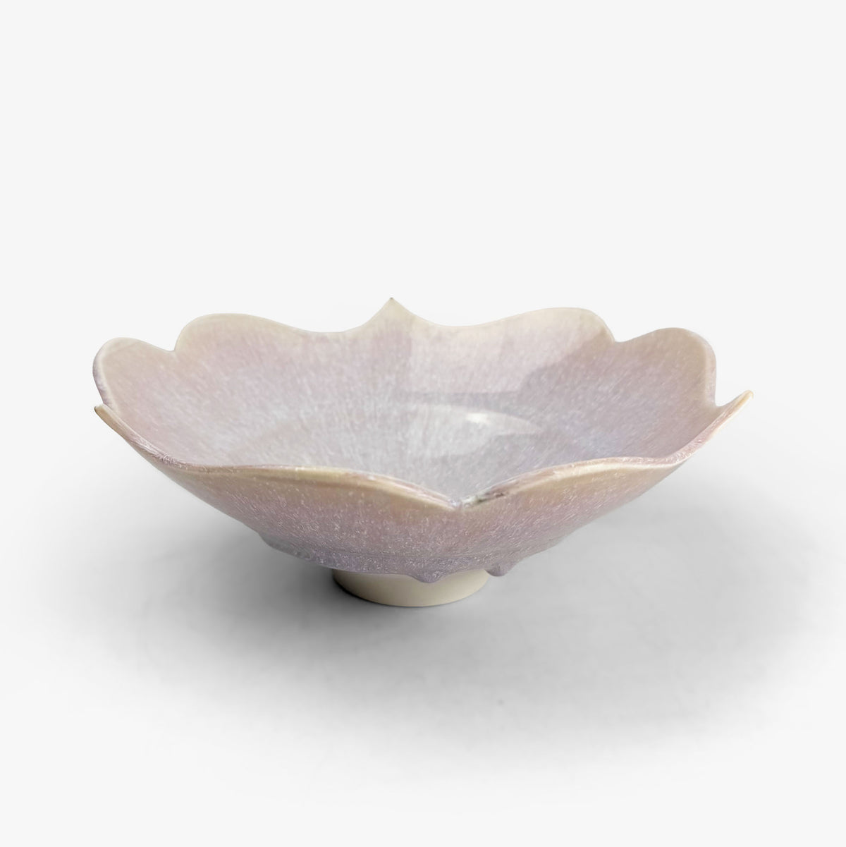 Bowl Sakura by Minoru Fukushima (5.25"D)