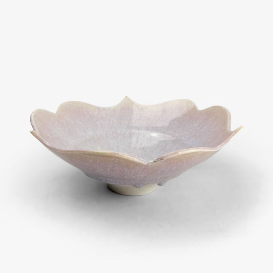 Bowl Sakura by Minoru Fukushima (5.25"D)