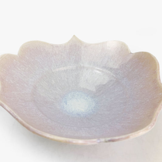 Bowl Sakura by Minoru Fukushima (5.25"D)