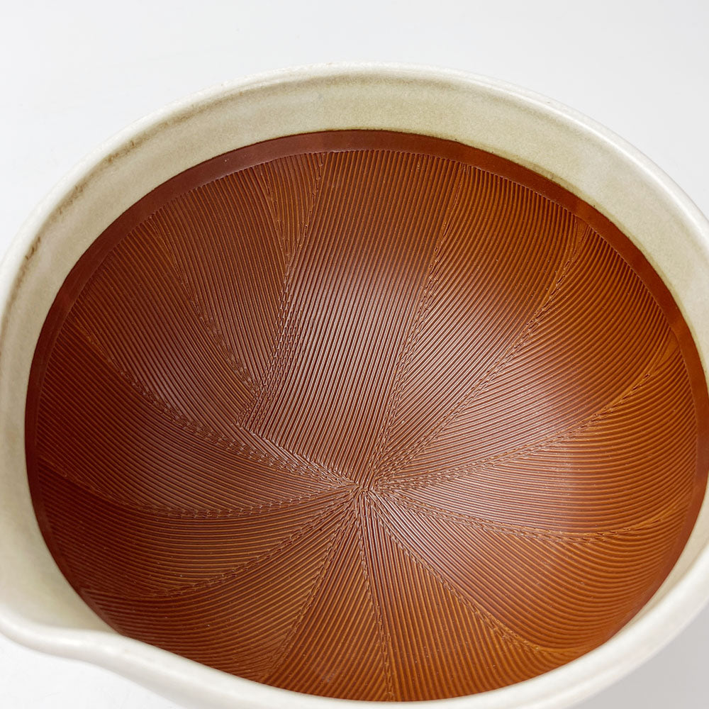 Mortar White  by Motoshige (7"D/Large) image 5