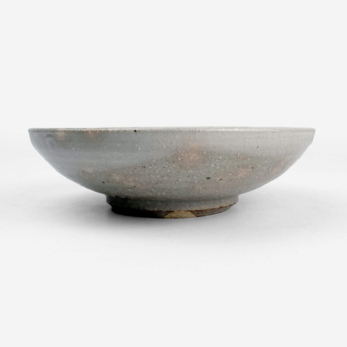 Shallow Bowl Grapes (5.5"D) by Takashi Matsumoto