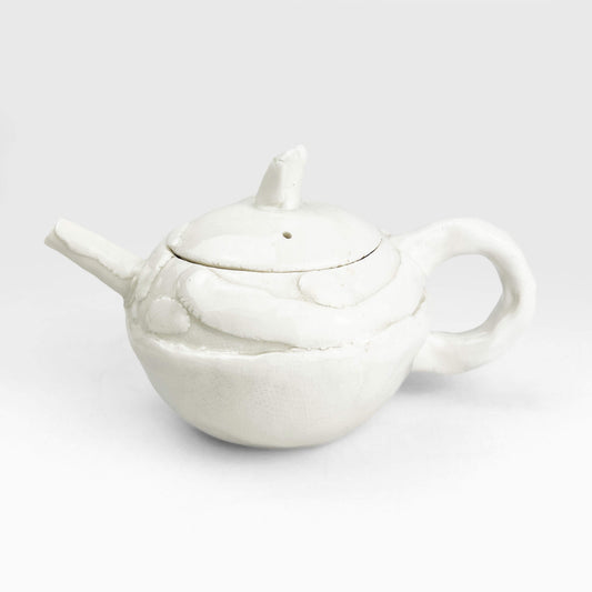 Tea Pot Porcelain (12 fl.oz) by Akemi Kaira