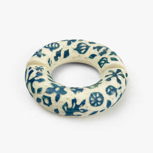 Ornament by Kakiotoshi Hagiwara White