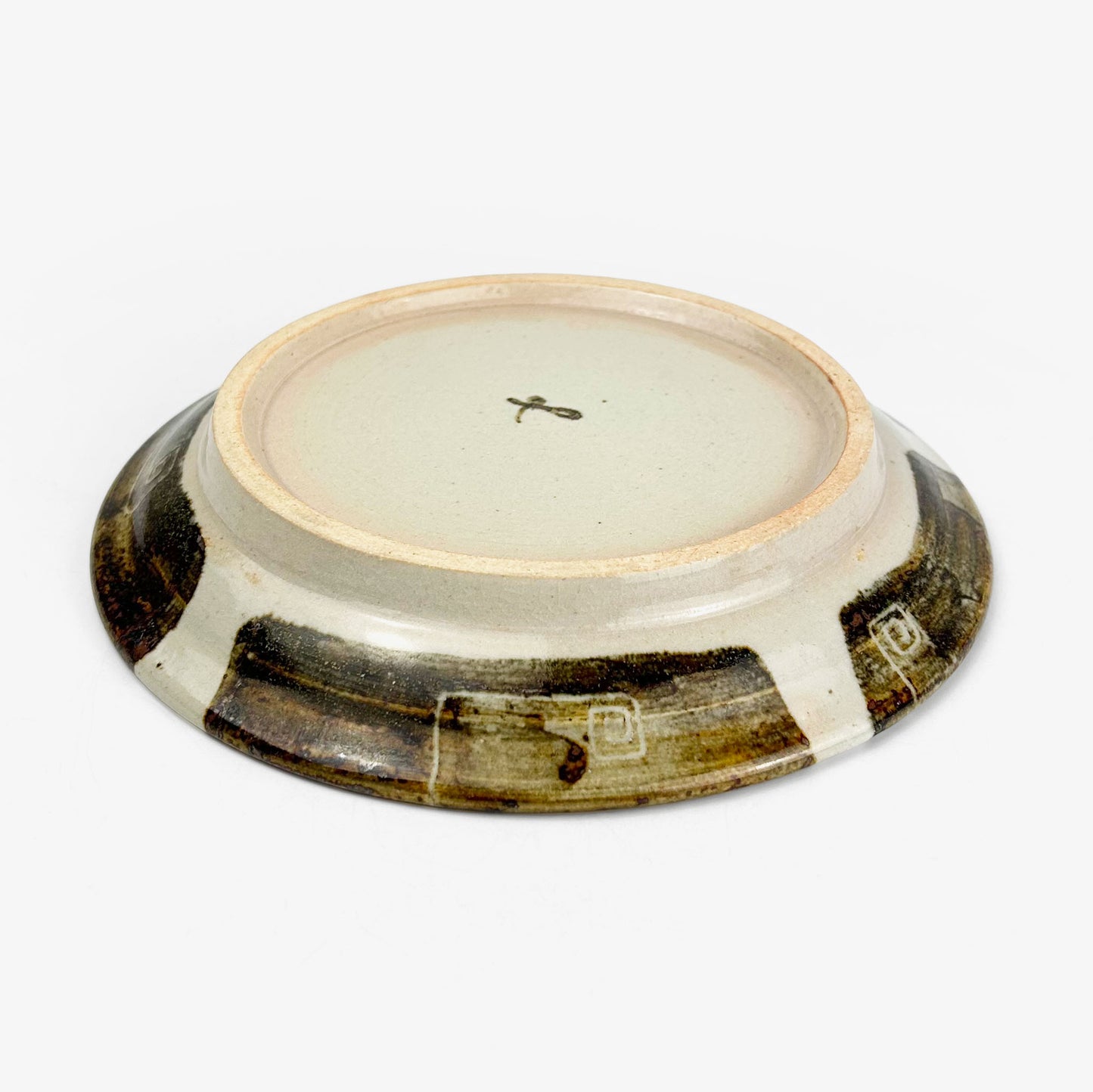Plate White/Brown by Yasuko Maeda (7.5"D)