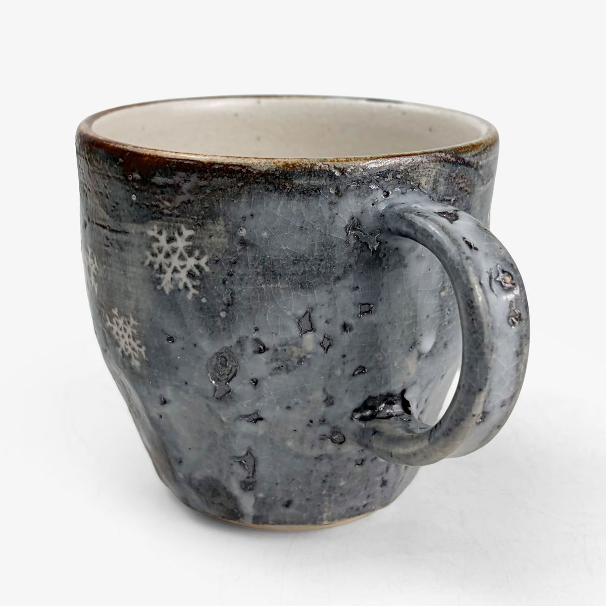 Sake Cup Fuji Nezumi (2.0 oz) by Yasuko Maeda