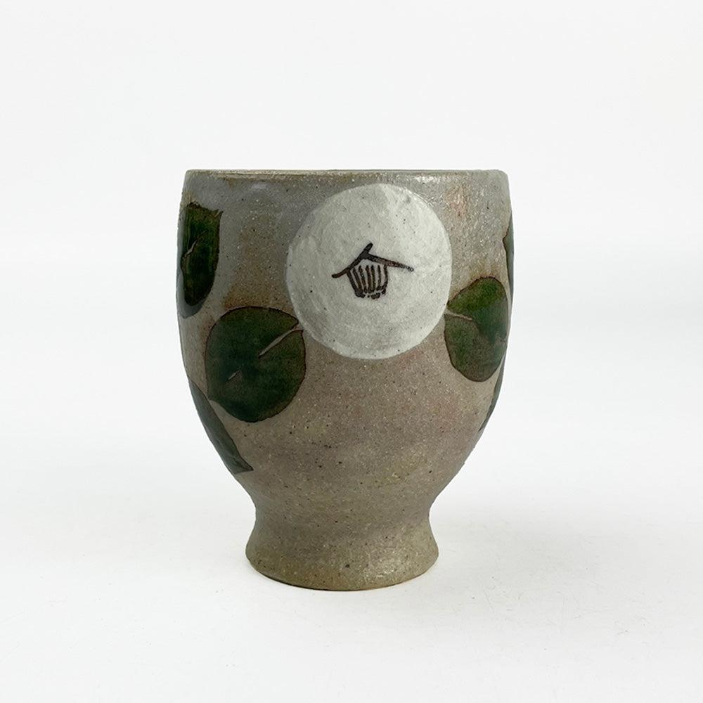 Cup Tsubakikamon (8oz) by Musashi Tsujii